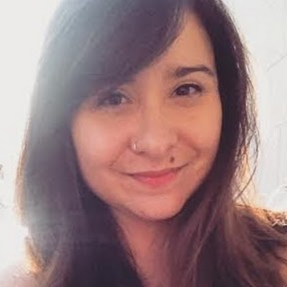 Meet your Posher, Christie lynn